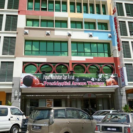 Jj Boutique Hotel - Damansara Perdana بيتالينغ جايا المظهر الخارجي الصورة