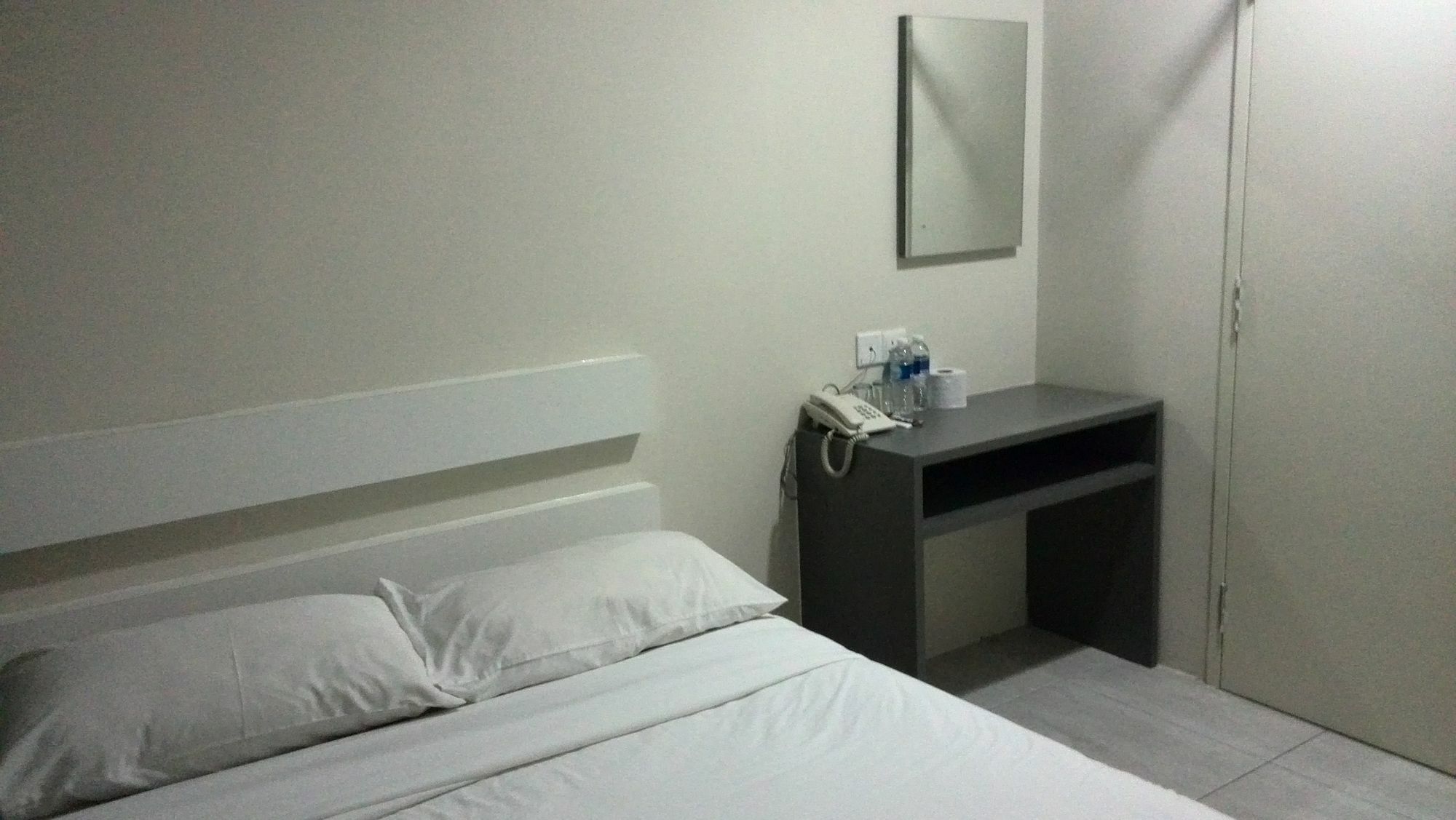 Jj Boutique Hotel - Damansara Perdana بيتالينغ جايا المظهر الخارجي الصورة